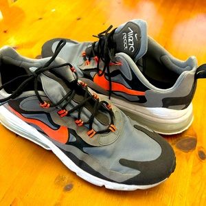 Nike Air Max 270 React